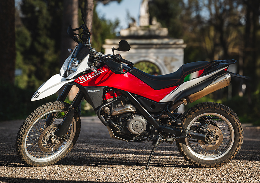 travel motorcycle rental